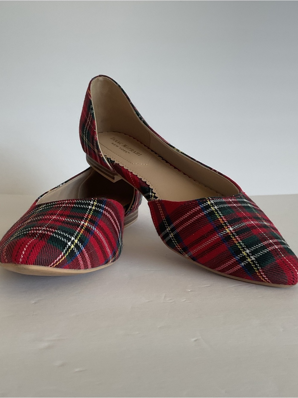 Isaac Mizrahi New York D’Orsay Plaid Flats Size 9.5